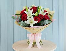 Букет цветов из:  Лилии и Розы #REPLACE_PRED# Тоцкое Второе