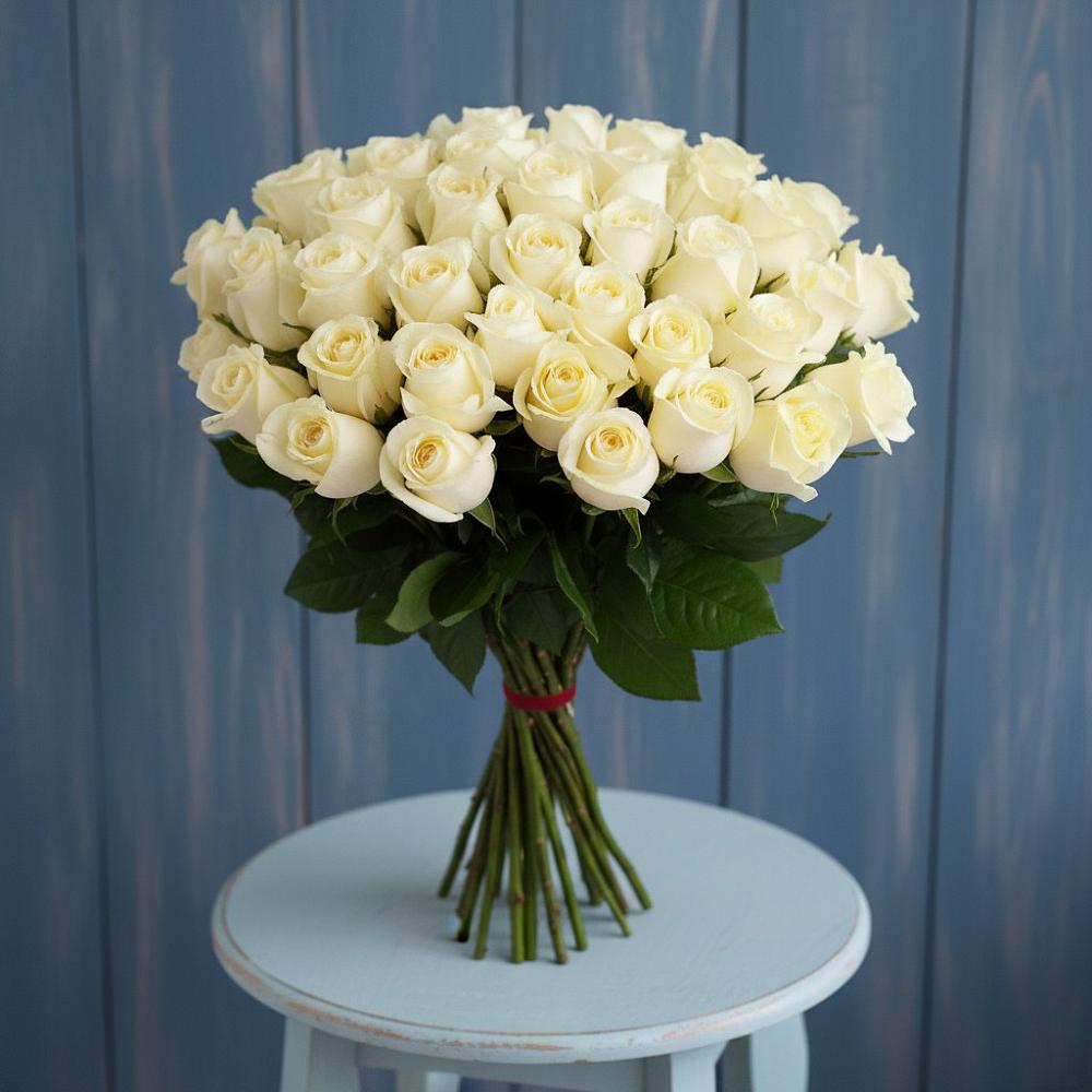 Букет 51 Белая роза Эдлесс Лав в Тоцкое Второе