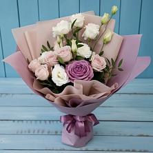 Букет цветов из:  Розы и Лизиантусы в Тоцкое Второе