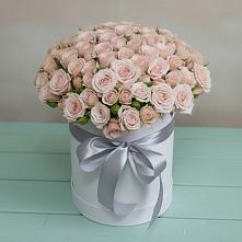 Цветочная композиция из Розы в шляпной коробке в Тоцкое Второе