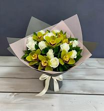 Букет цветов из:  Орхидеи и Розы в Тоцкое Второе