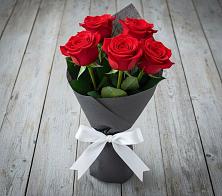 Букет 5 Красных роз Эдлесс Лав #REPLACE_PRED# Тоцкое Второе