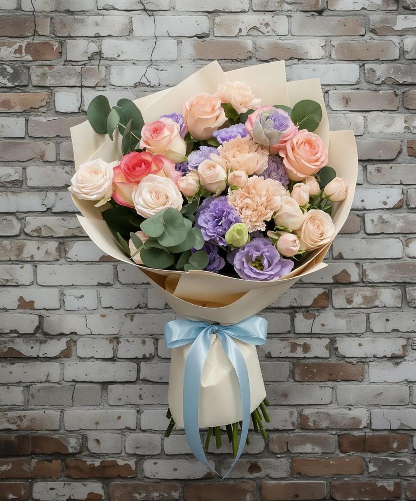 Букет цветов из: Розы, Лизиантусы и Гвоздики в Тоцкое Второе