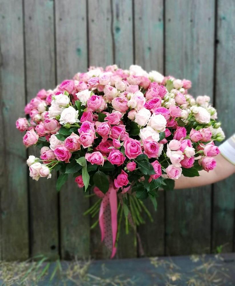 Букет Розовые кустовые розы Натали и Лав Лидия в Тоцкое Второе