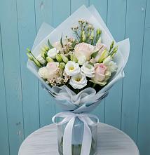 Букет цветов из:  Розы и Лизиантусы в Тоцкое Второе