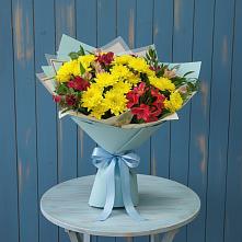 Букет цветов из:  Альстромерии и Хризантемы в Тоцкое Второе