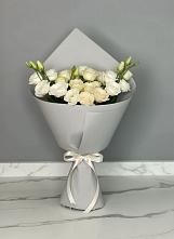 Букет цветов из:  Розы и Лизиантусы в Тоцкое Второе